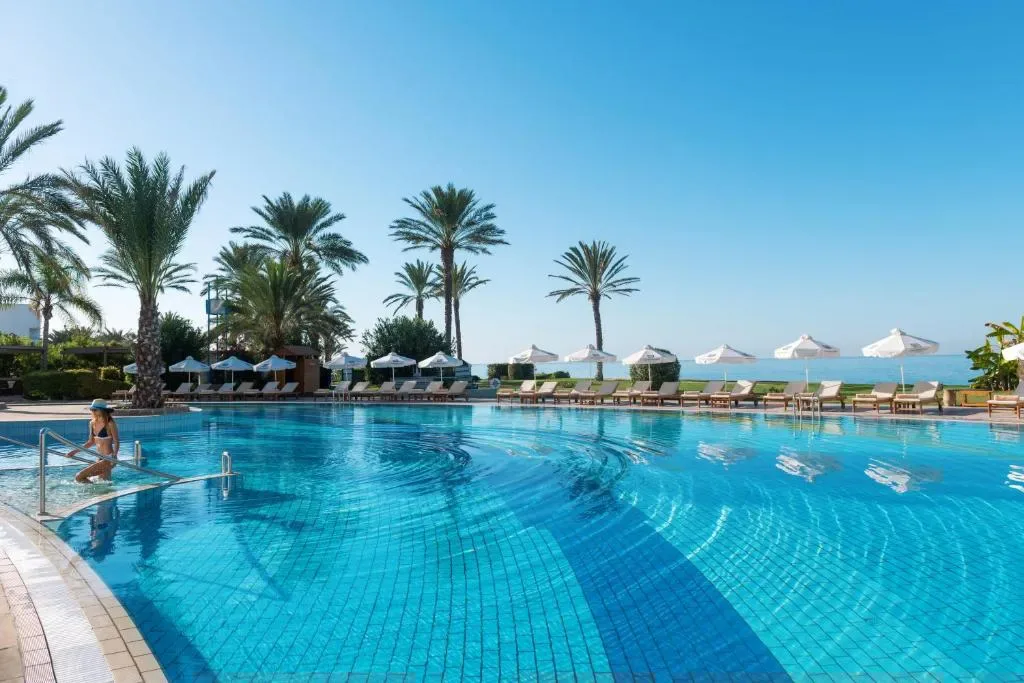 Constantinou Bros Athena Beach Hotel - 4-star hotel in Yeroskipou, Paphos - photo 1