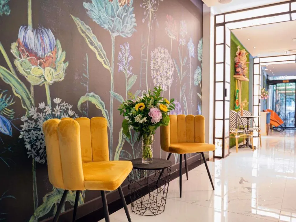 Fachada del Ibis Styles Paris Batignolles en el distrito 17