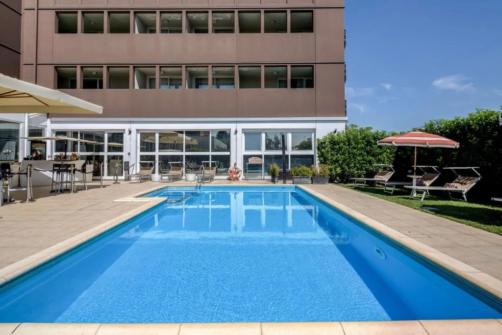 Best Western Plus Hotel Farnese - 4-star hotel in Parma, Parma - photo 1