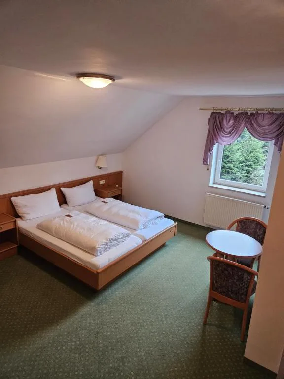Hotel BURGWALD - null-star hotel in Passau, Passau - photo 1