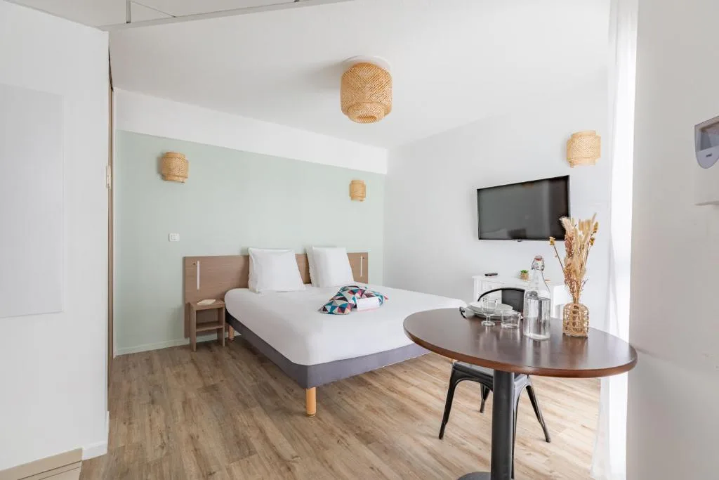 Appart'City Confort Pau Centre - Hôtel 3 étoiles, Pau, Pau - photo 1