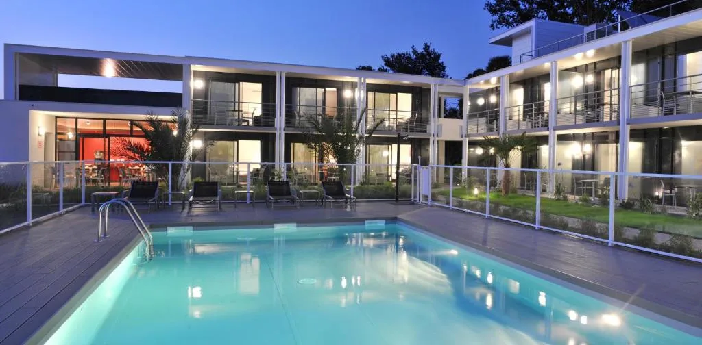 Hotel Eden Park Pau Est, avec Piscine - 3-star hotel in Pau, Pau - photo 1