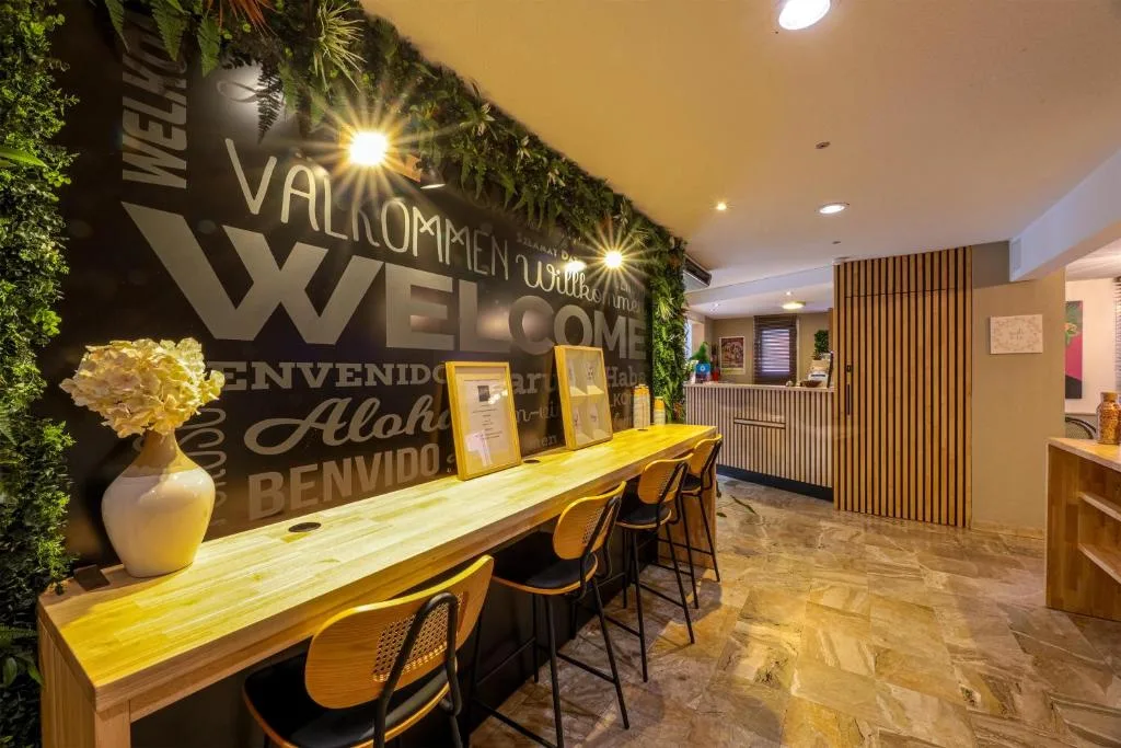 Ostal Pau Universite - Sure Hotel Collection by Best Western - Hôtel 3 étoiles, Pau, Pau - photo 1