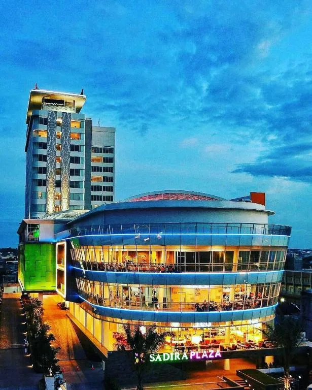 FOX Hotel Pekanbaru - Hôtel 4 étoiles, Pekanbaru, Pekanbaru - photo 1