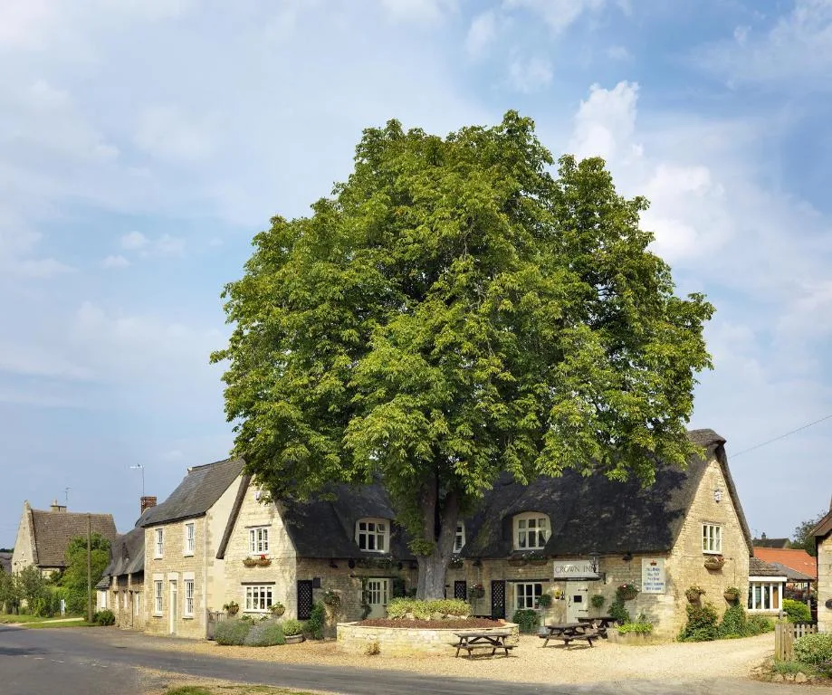 The Crown Inn - Hotel de 5 estrelas em Peterborough, Peterborough - photo 1