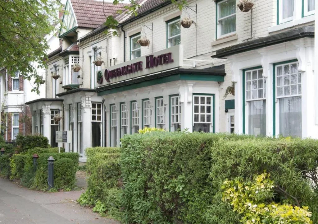 The Queensgate Hotel - Hotel de 3 estrelas em Peterborough, Peterborough - photo 1