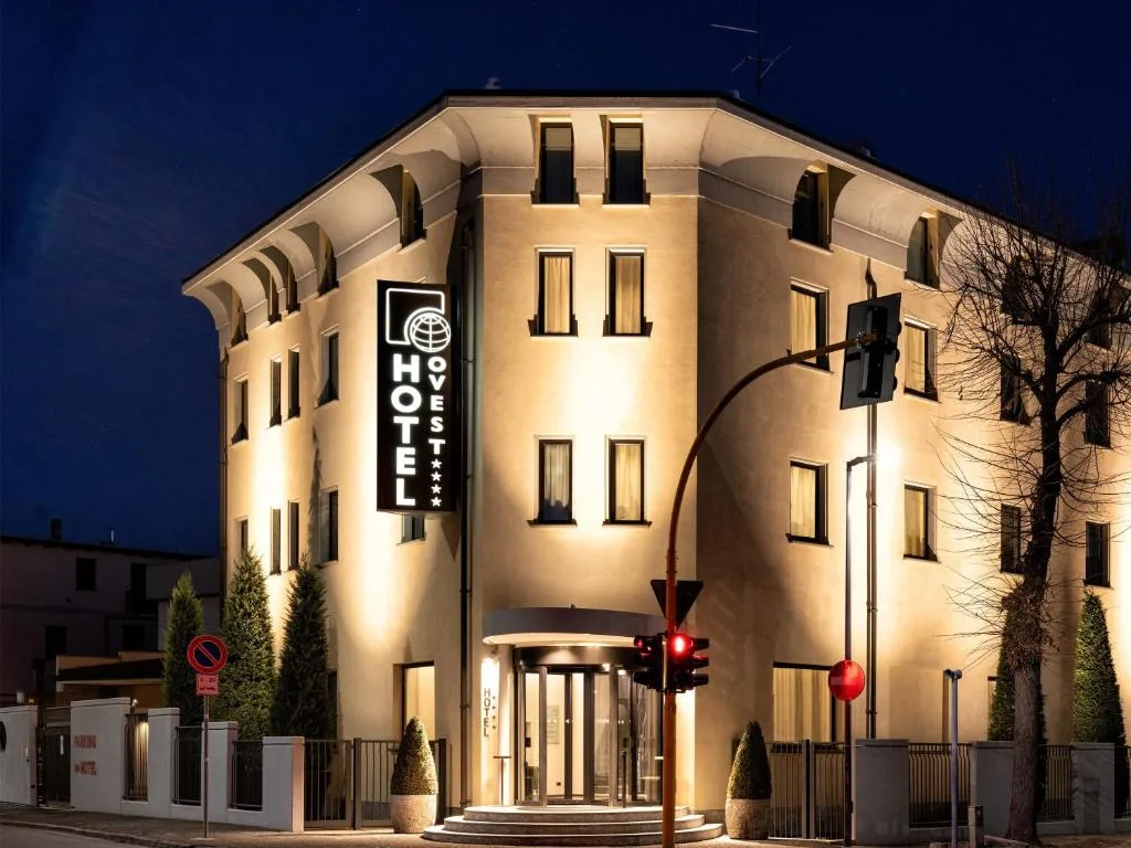 Hotel Ovest - 4-star hotel in Piacenza, Piacenza - photo 1