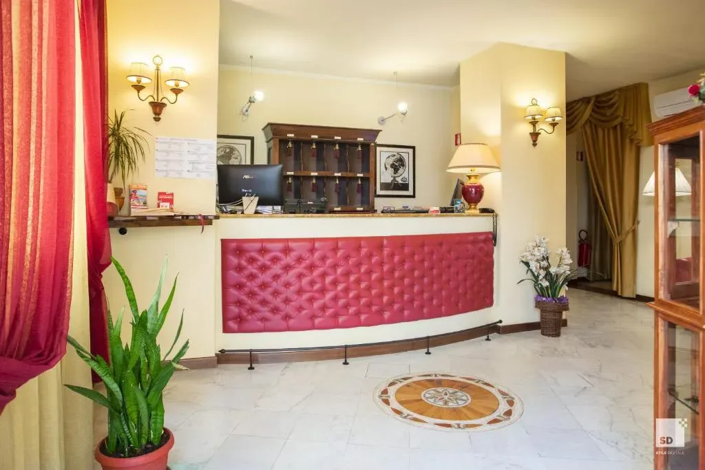 Hotel Alessandro Della Spina - Hotel de 3 estrellas en Della Spina (south of Arno, 5 min to train station), Pisa - photo 1