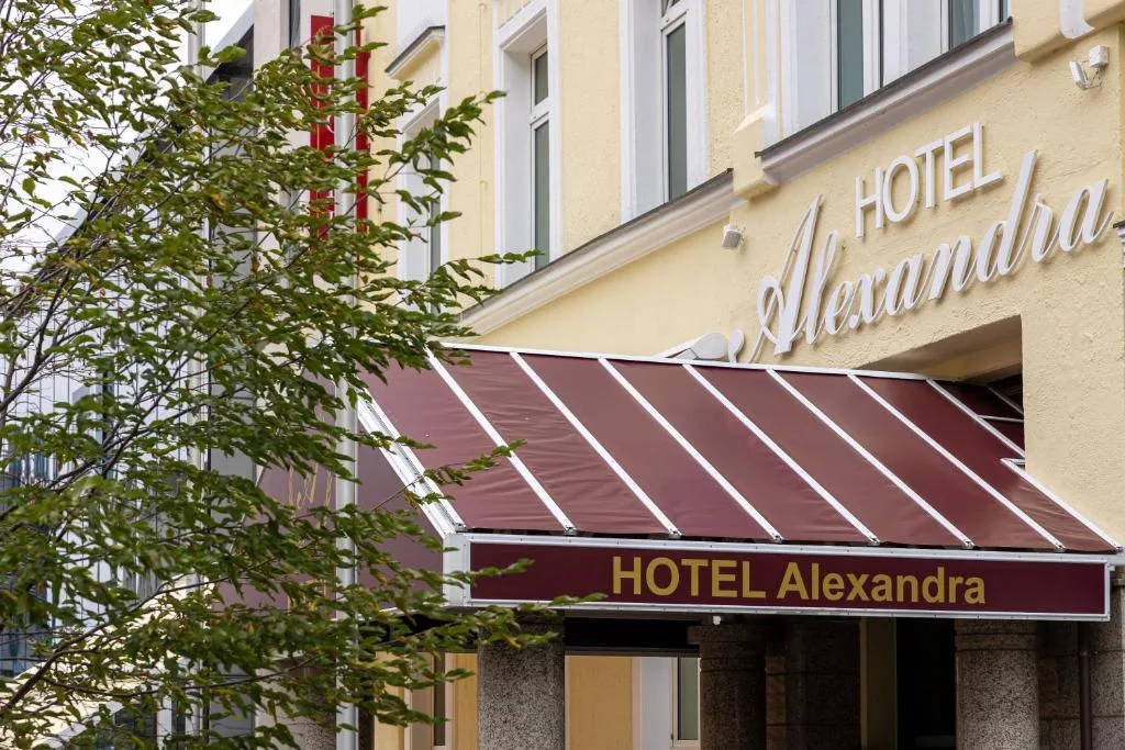 Hotel Alexandra - 4-star hotel in Plauen, Plauen - photo 1
