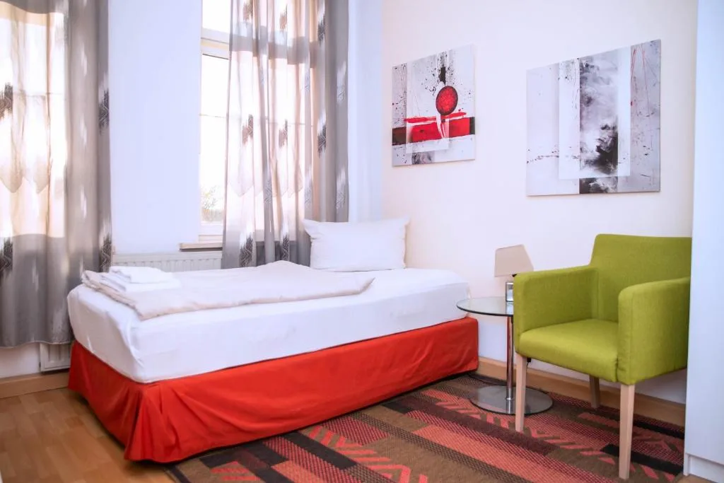 Mabri Apartments Plauen - 3-star hotel in Plauen, Plauen - photo 1