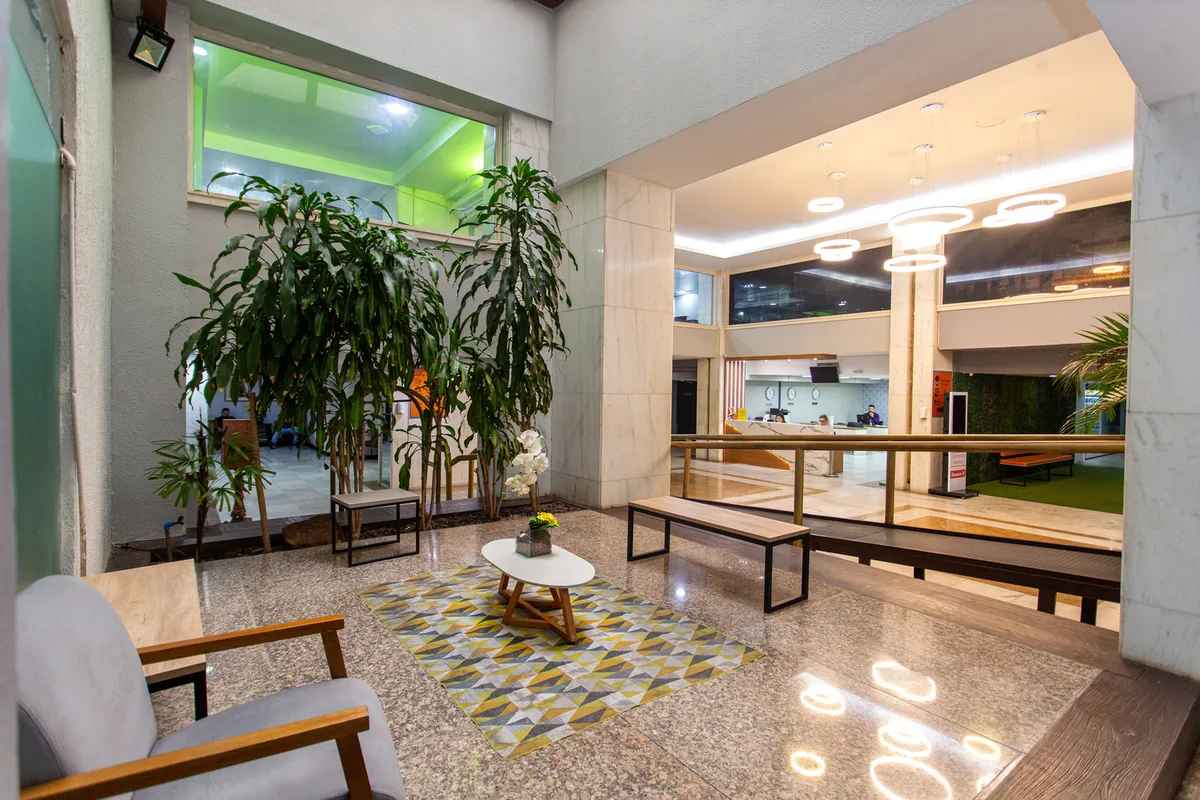 Hotel Embaixador - Hotel de 4 estrellas en Porto Alegre, Porto Alegre - photo 1