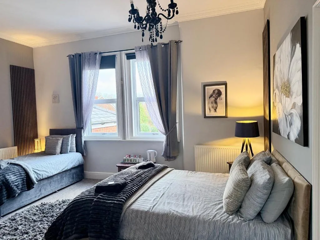 St Andrews house Hotel - null-star hotel in Preston, Preston - photo 1