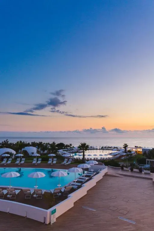 Torre Cintola Greenblu Sea Emotions - Hotel de 4 estrellas en Monopoli, Puglia - photo 1