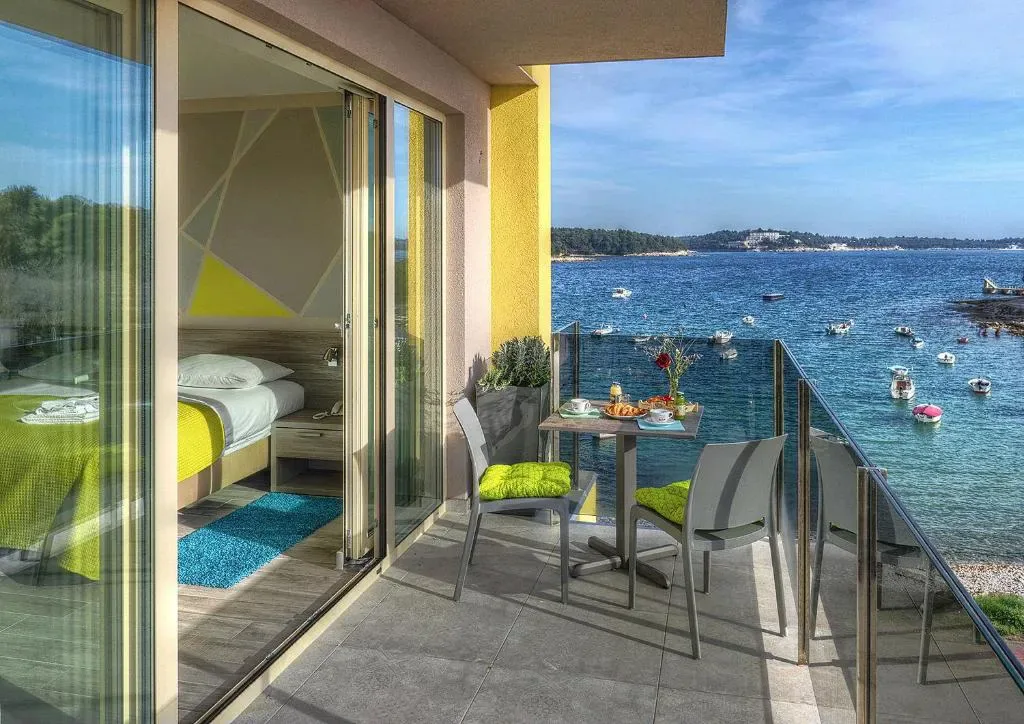 Hotel Modo - Hotel de 4 estrelas em Valovine, between three beaches, Pula - photo 1