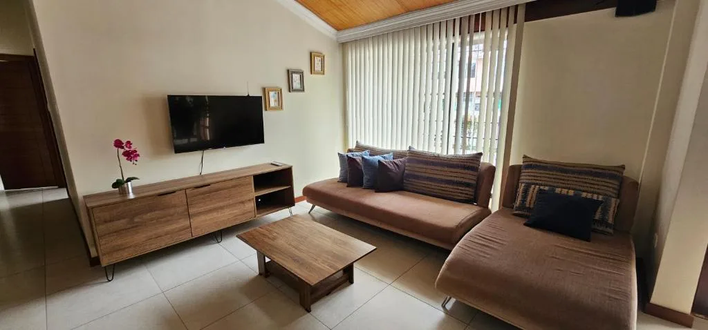 Altamira Apart Suites - 0-star hotel in Quito, Quito
