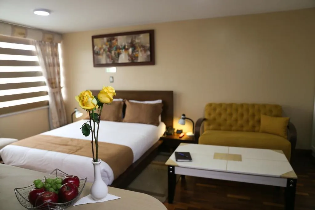 Hotel Carolina Montecarlo - Hôtel 3 étoiles, Quito, Quito