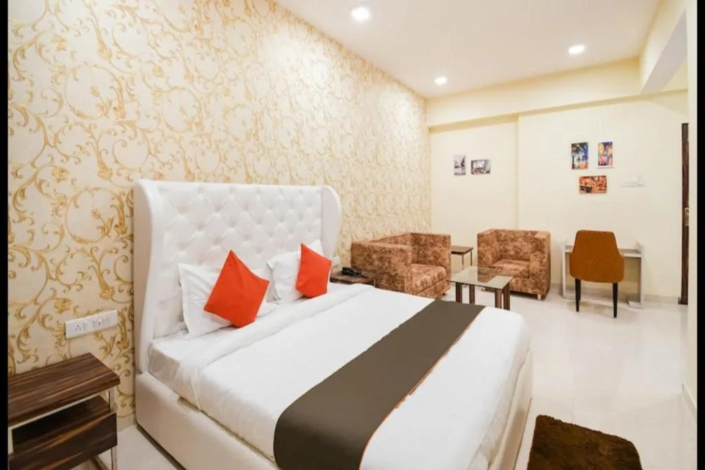 Hotel Golden - I - null-star hotel in Raipur, Raipur - photo 1