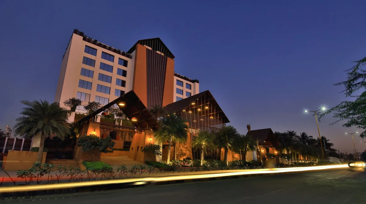 Sayaji Hotel Rajkot - Hotel de 5 estrellas en Rajkot, Rajkot - photo 1