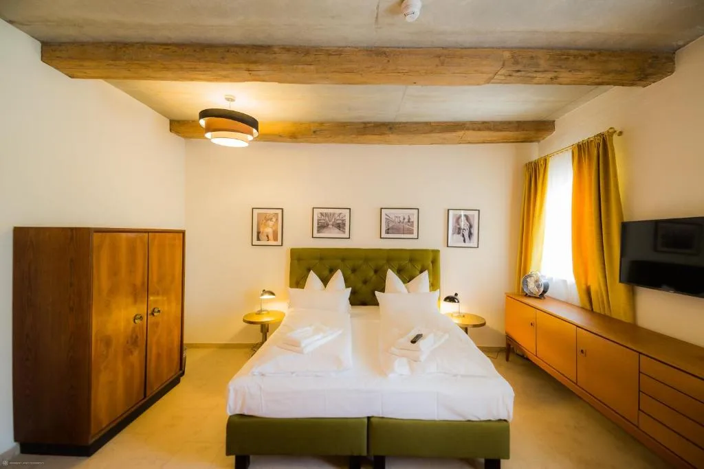 Hotel Luis Stadl - Hotel de null estrellas en Regensburg, Regensburg - photo 1