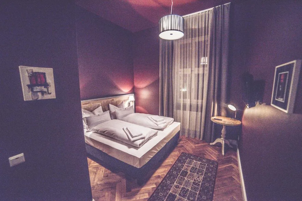 Hotel Luis - Hotel de null estrellas en Regensburg, Regensburg - photo 1