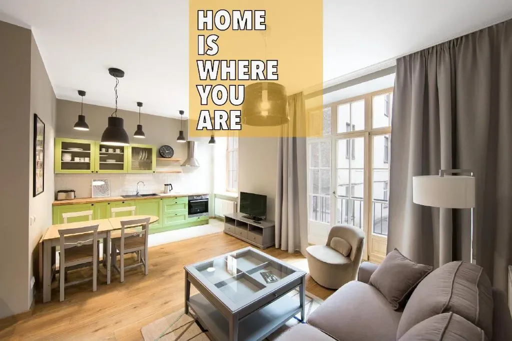 Riga Lux Apartments - Skolas - Hotel de 4 estrelas em Skolas Street, Centrs, Riga - photo 1