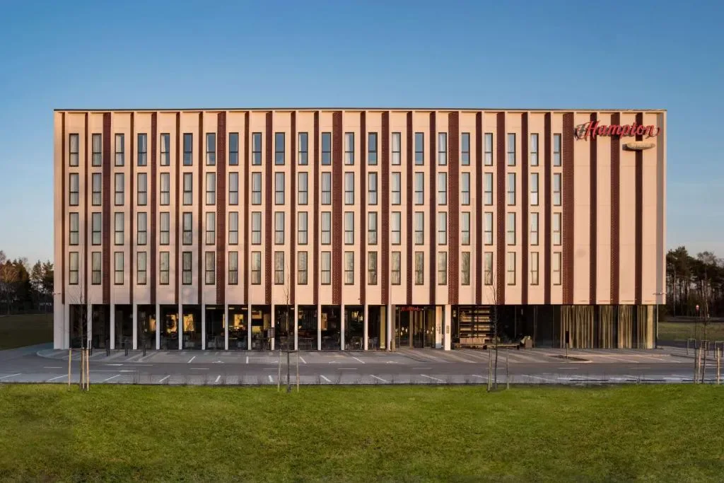 Hampton by Hilton Riga Airport - Hotel de 3 estrelas em Riga Airport (RIX), Riga - photo 1