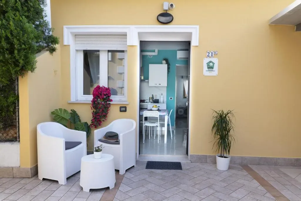 Residence Yellow - Hotel de 3 estrellas en Rimini Miramare, Rimini - photo 1