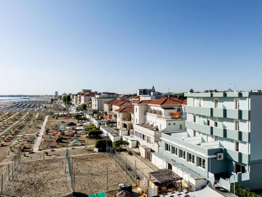 Hotel Acquamarina Viserba - Hotel de 3 estrellas en Viserba, Rimini - photo 1