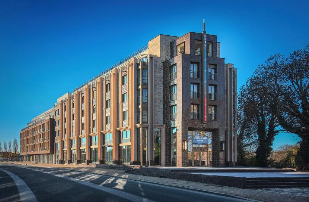 Grand Hotel Valies - 4-star hotel in Roermond, Roermond - photo 1