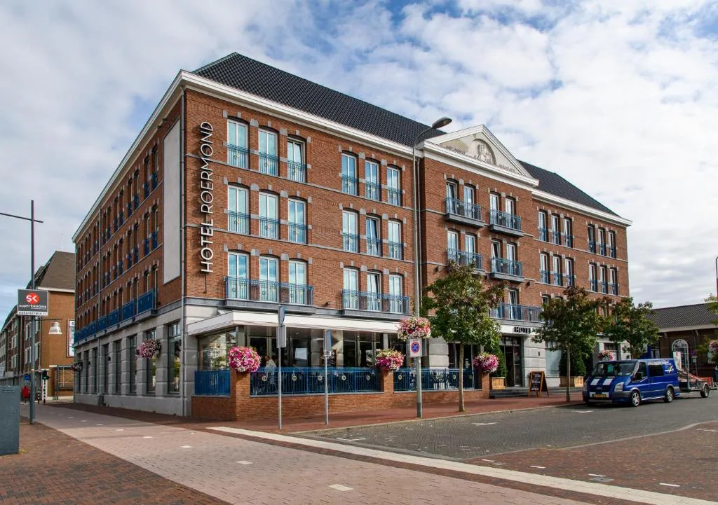 Hotel Roermond - 4-star hotel in Roermond, Roermond - photo 1