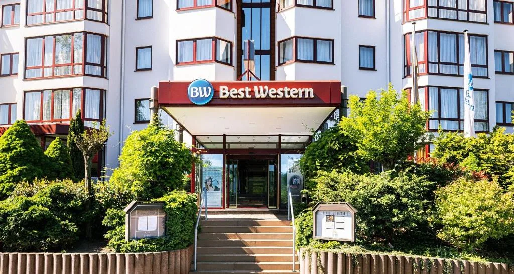 Best Western Victor's Residenz-Hotel Rodenhof - 4-star hotel in Saarbrücken, Saarbrücken - photo 1
