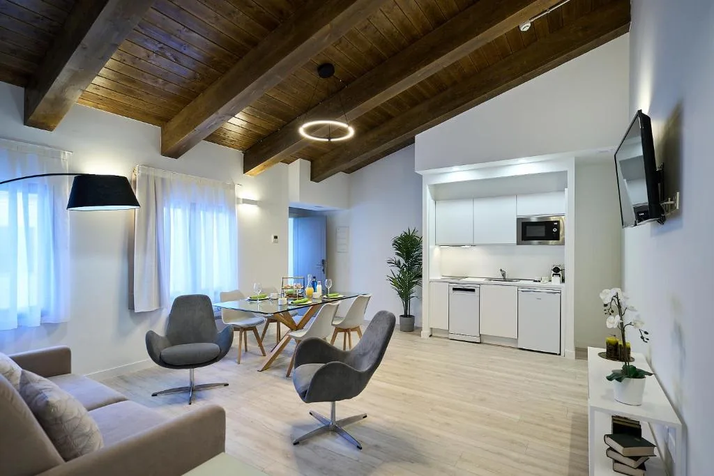 Inés Luna Suites - Hotel de null estrelas em Salamanca, Salamanca - photo 1