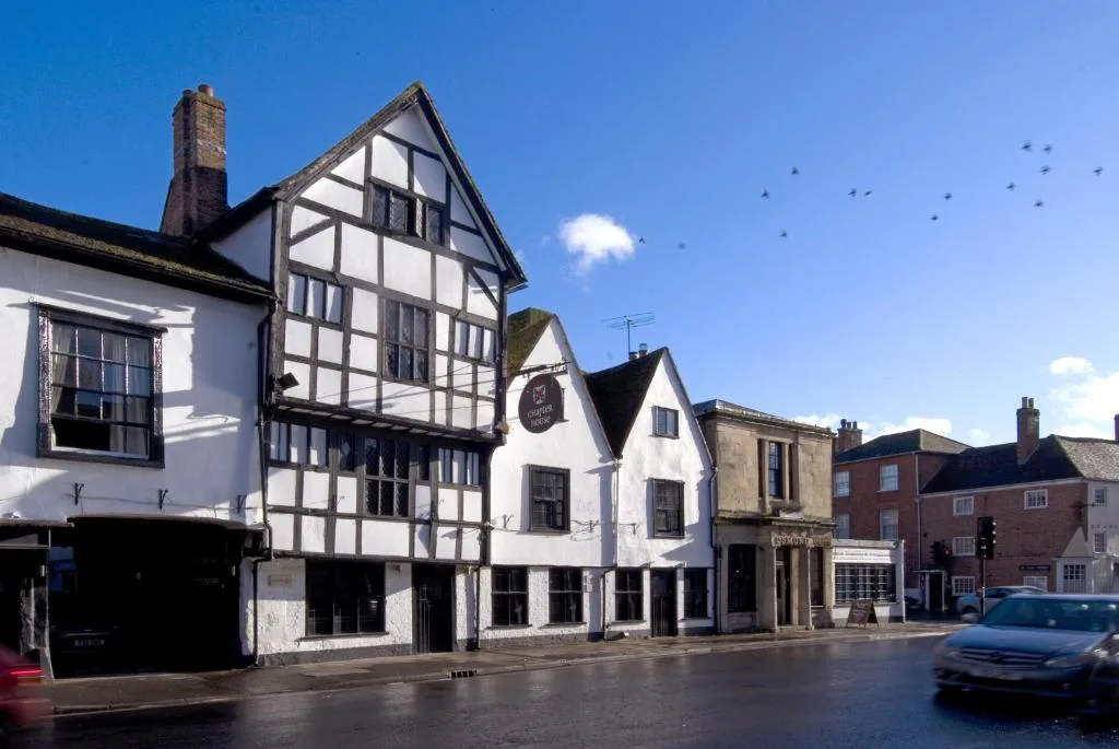 The Chapter House - Hotel de 3 estrellas en Salisbury, Salisbury - photo 1