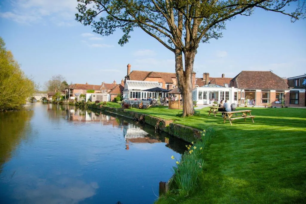 The Legacy Rose & Crown Hotel - Hotel de 4 estrellas en Salisbury, Salisbury - photo 1