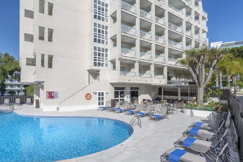 Golden Acqua Salou - 4-star hotel in Levante Beach area, Salou - photo 1