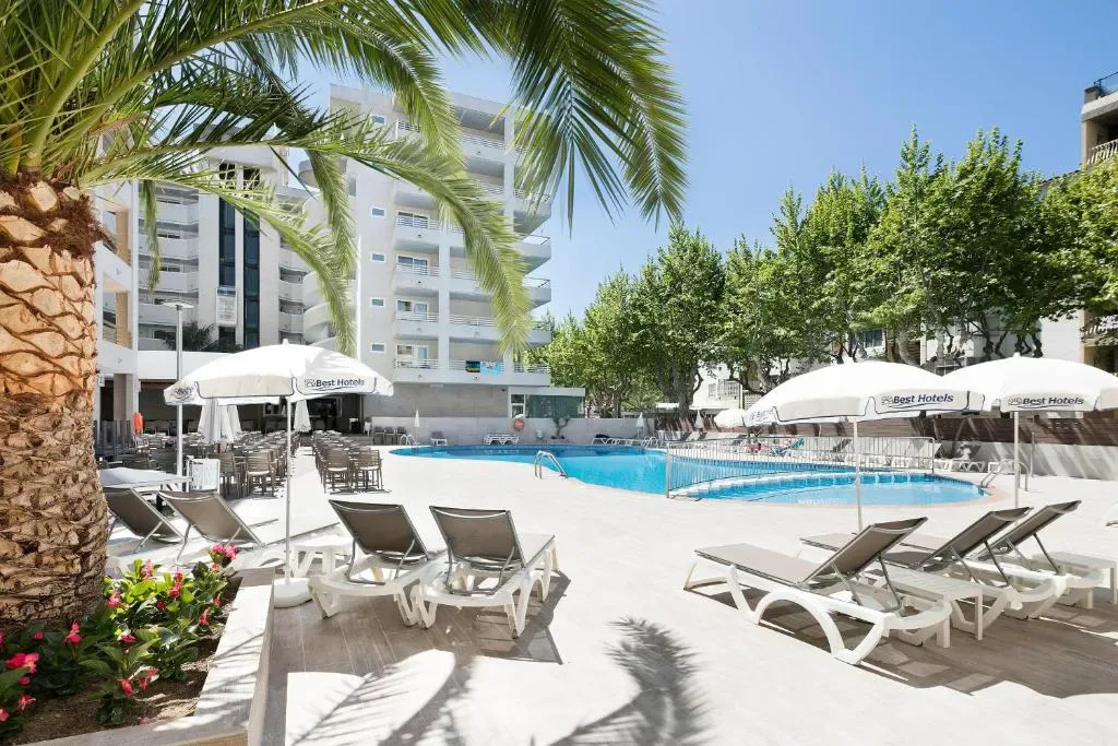 Hotel Best Da Vinci - 4-star hotel in Salou, Salou - photo 1