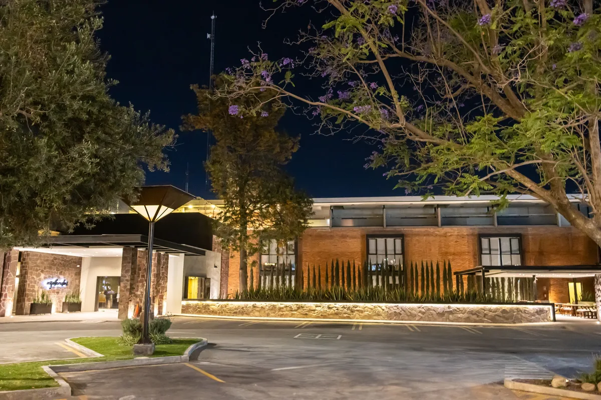 Esplendor by Wyndham San Luis Potosi Monarca - 3-star hotel in San Luis Potosí, San Luis Potosí - photo 1