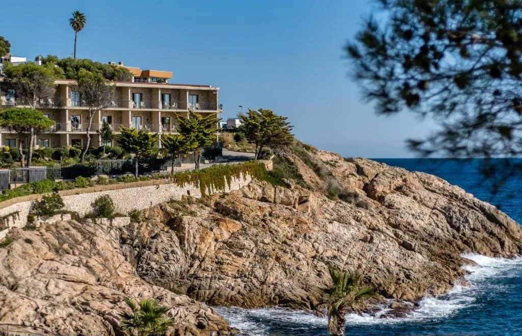 Eden Roc Hotel & Spa by Brava Hoteles - 4-star hotel in Punta Port Salvi S/N, 17220 Sant Feliu de Guixols, Spain, Sant Feliu de Guíxols - photo 1