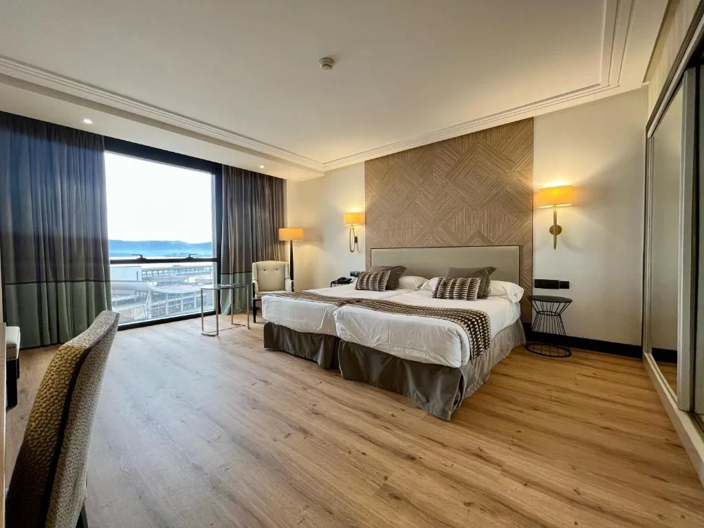 Hotel Bahía - Hotel de 4 estrellas en Santander, Santander - photo 1