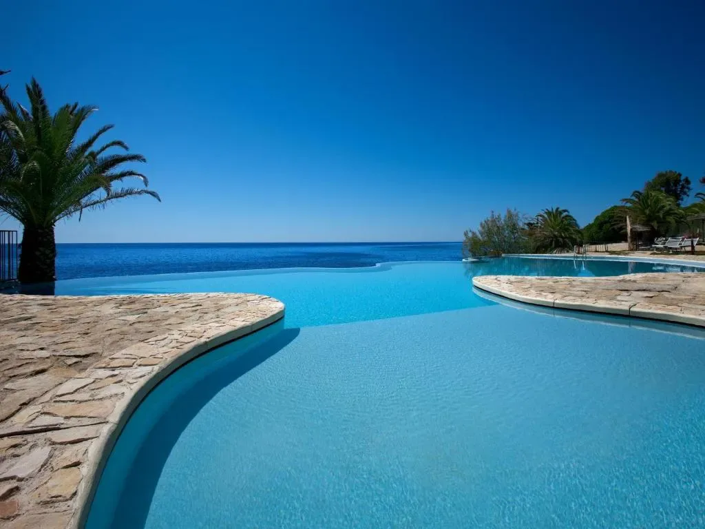 Hotel Costa dei Fiori - 4-star hotel in Santa Margherita di Pula, Sardinia - photo 1