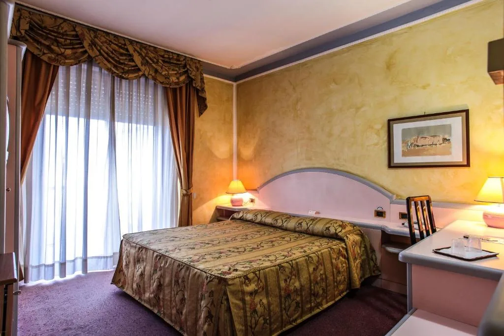 Hotel Grazia Deledda - Hotel de 4 estrelas em Sassari, Sassari - photo 1