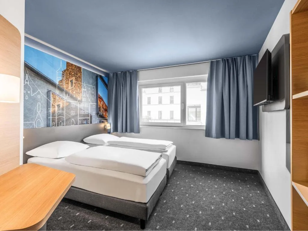 B&B Hotel Schweinfurt-City - Hotel de 3 estrelas em Schweinfurt, Schweinfurt - photo 1