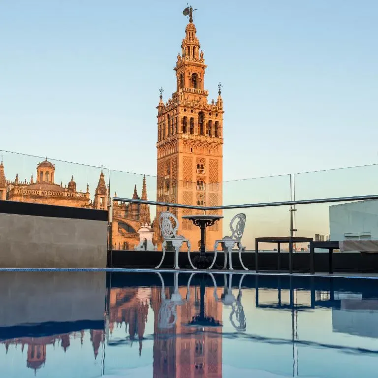 Hotel Casa 1800 Sevilla central patio and reception