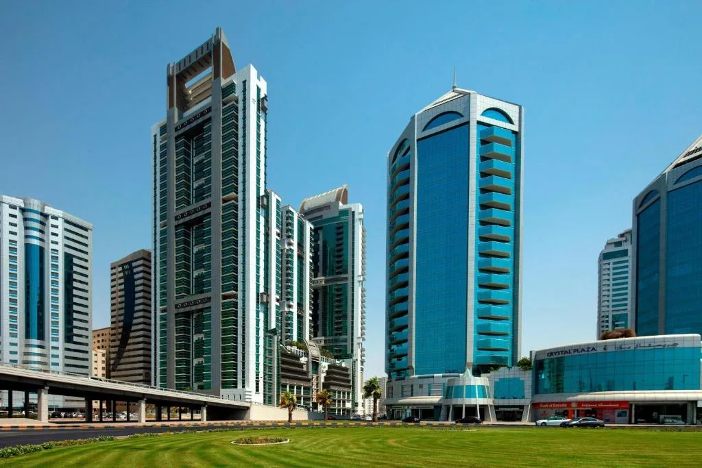 Four Points by Sheraton Sharjah - 5-star hotel in Sharjah, Sharjah - photo 1