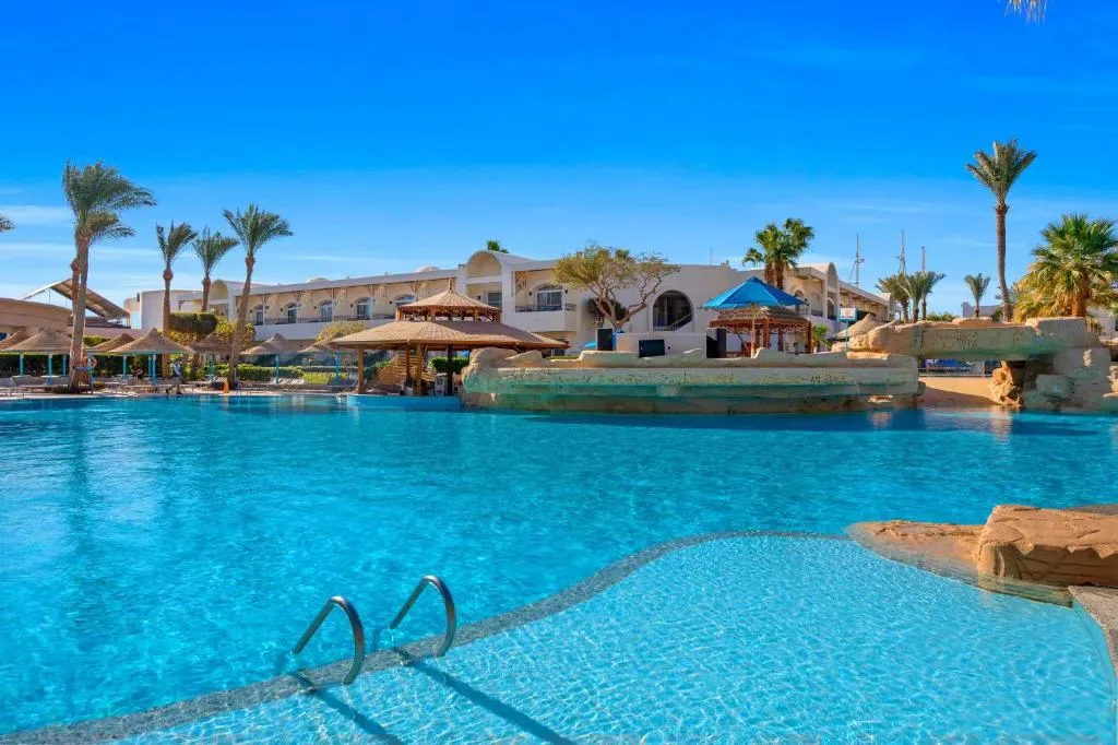 Sierra Sharm El Sheikh - Hotel de 4 estrellas en Sharks Bay, Sharm El Sheikh - photo 1