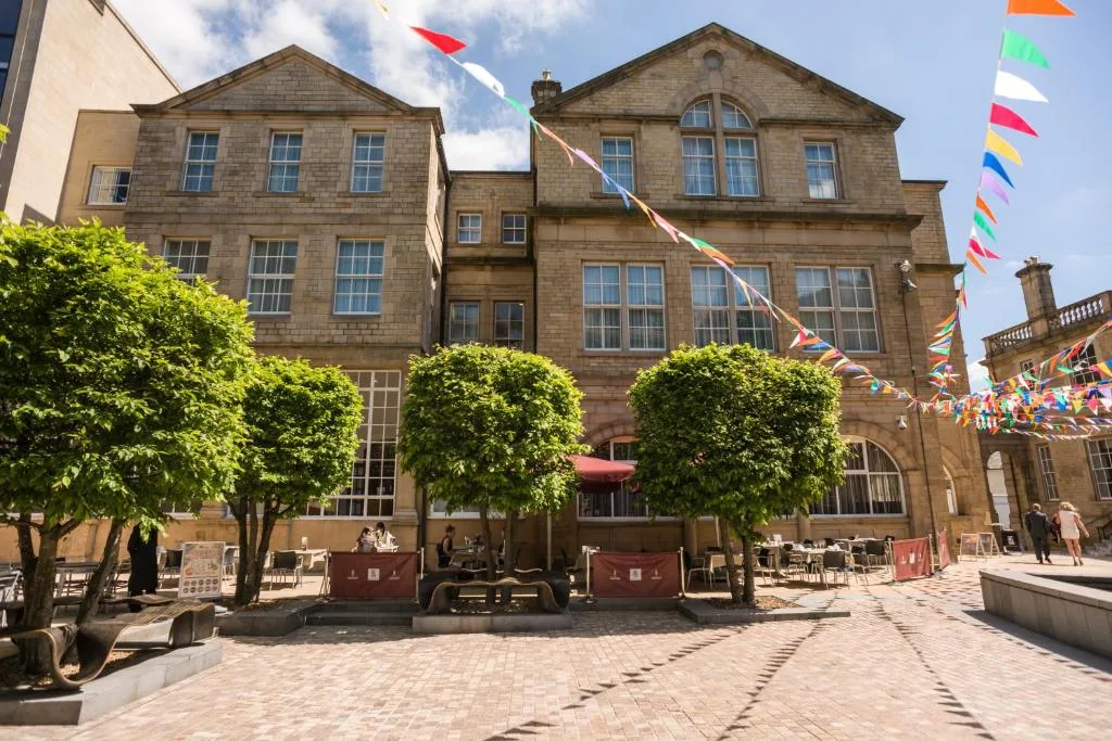 Leopold Hotel - 4-star hotel in Sheffield, Sheffield - photo 1