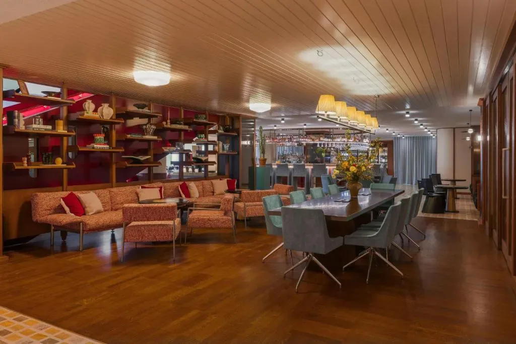 Sheraton Stockholm Hotel - Hotel de 5 estrellas en Norrmalm (City Hall area), Stockholm - photo 1