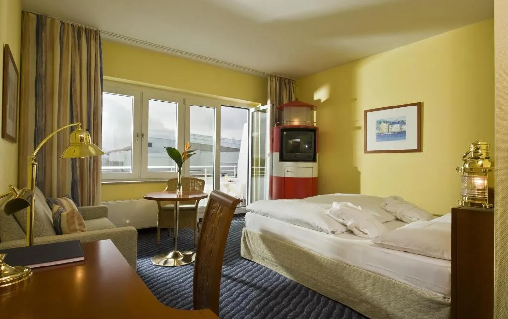 Wyndham Stralsund HanseDom - 3-star hotel in Stralsund, Stralsund - photo 1