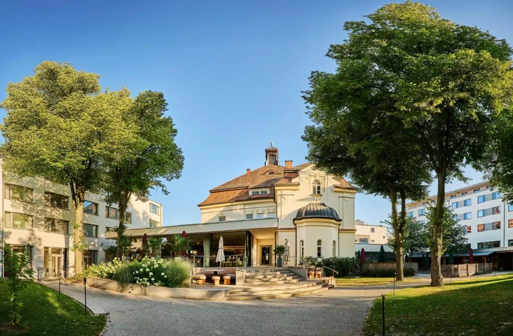 Asam Hotel - Hotel de 4 estrellas en Straubing, Straubing - photo 1