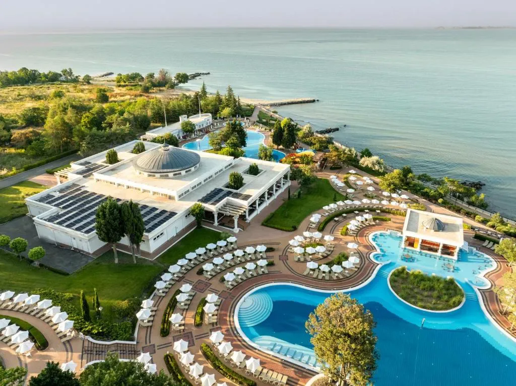 Dreams Sunny Beach Resort and Spa - Premium All Inclusive - 5-star hotel in North Sunny Beach, Sunny Beach - photo 1